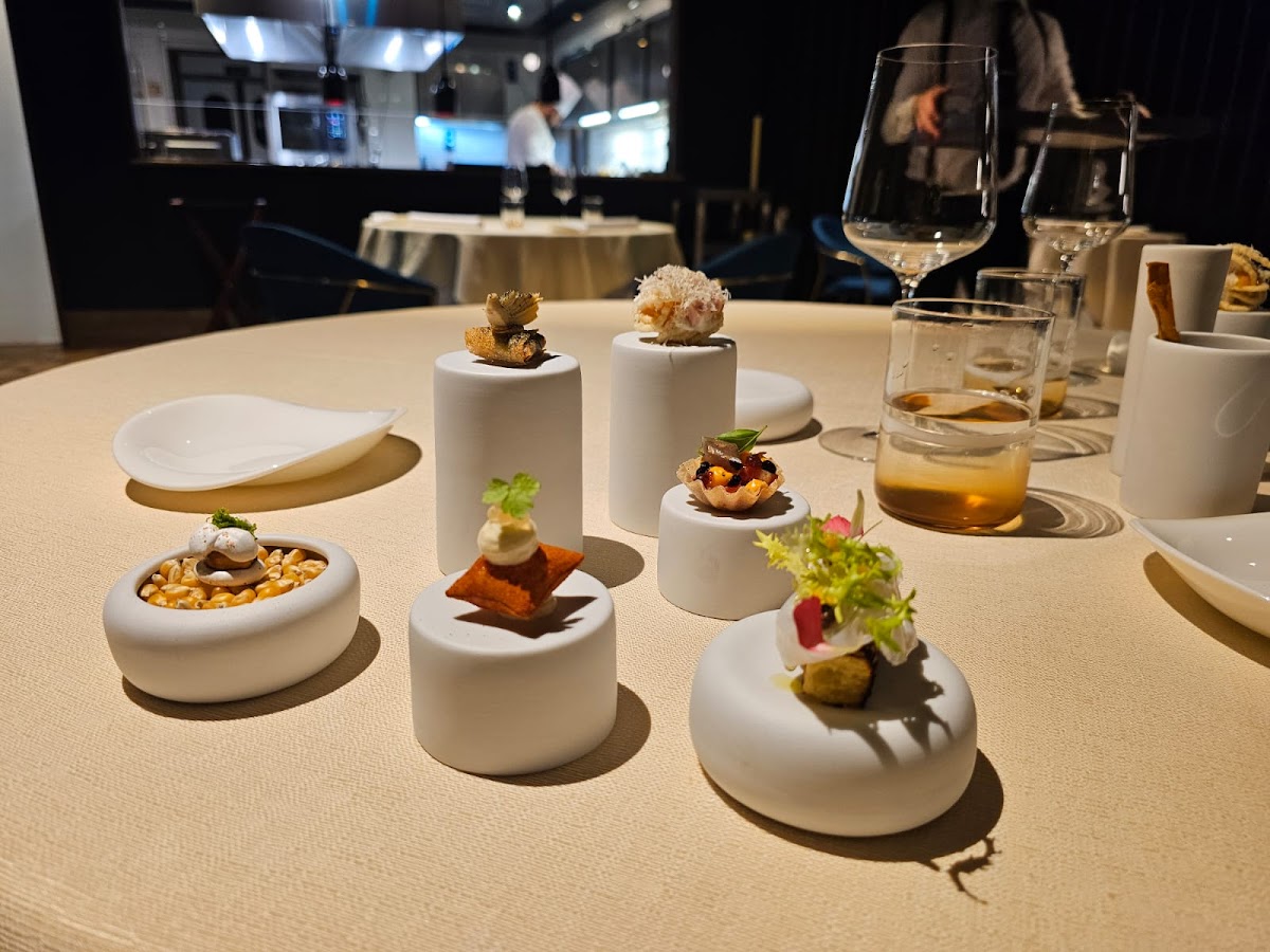 John Restaurant