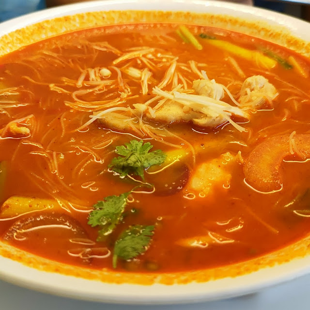 Chicken Tom Yum