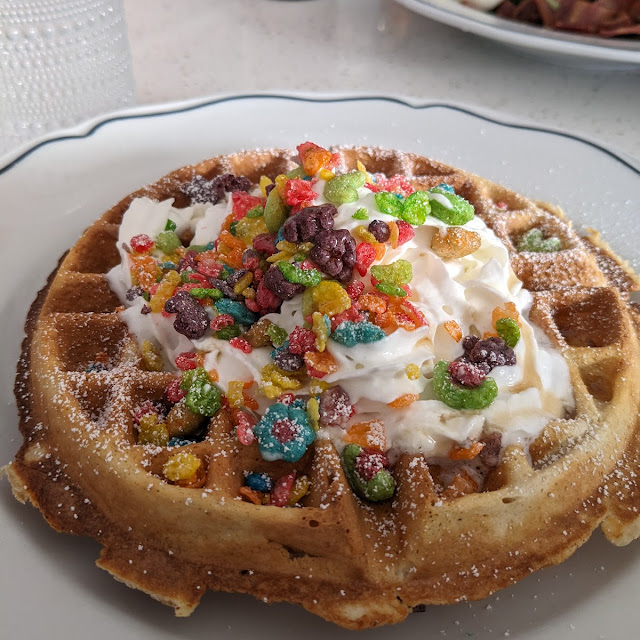 Queen B Belgian Waffle