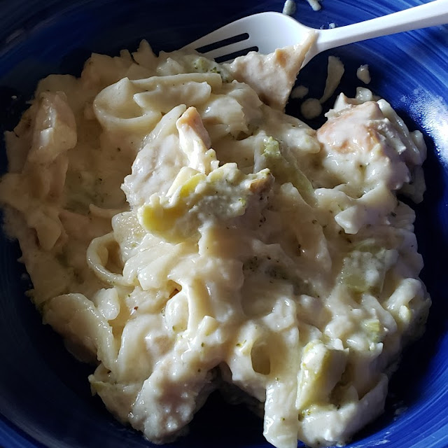 Fettuccine Alfredo with Chicken Broccoli