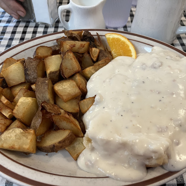Sausage Gravy on Browns