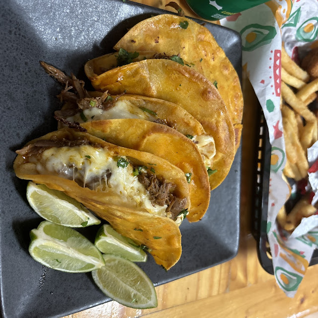 Quesabirria Taco