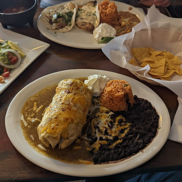 Chile Relleno and Burrito
