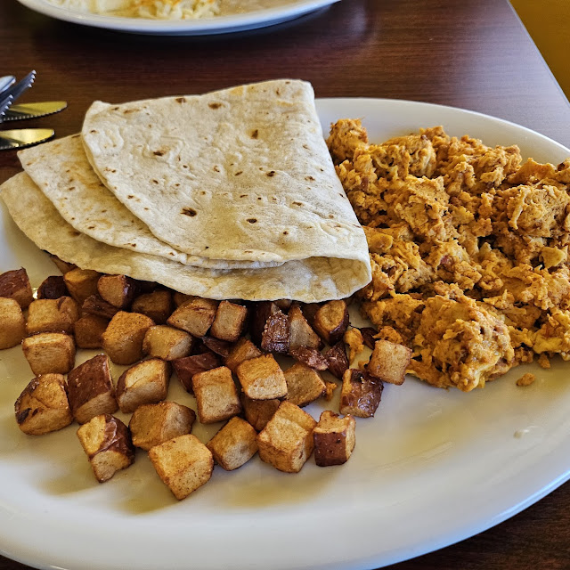 Huevos Con Chorizo