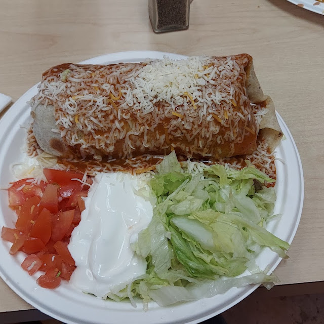 El Mowryachi Burrito
