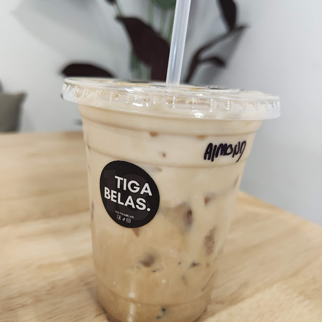 Almond Latte