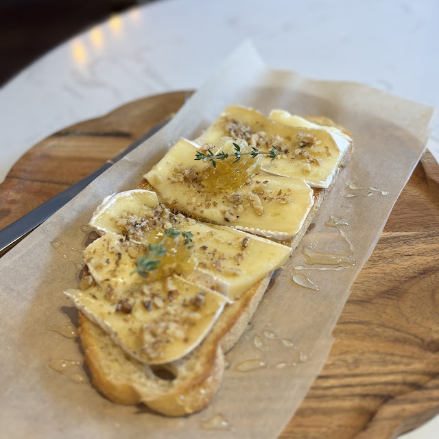 Honey Comb Brie Toast