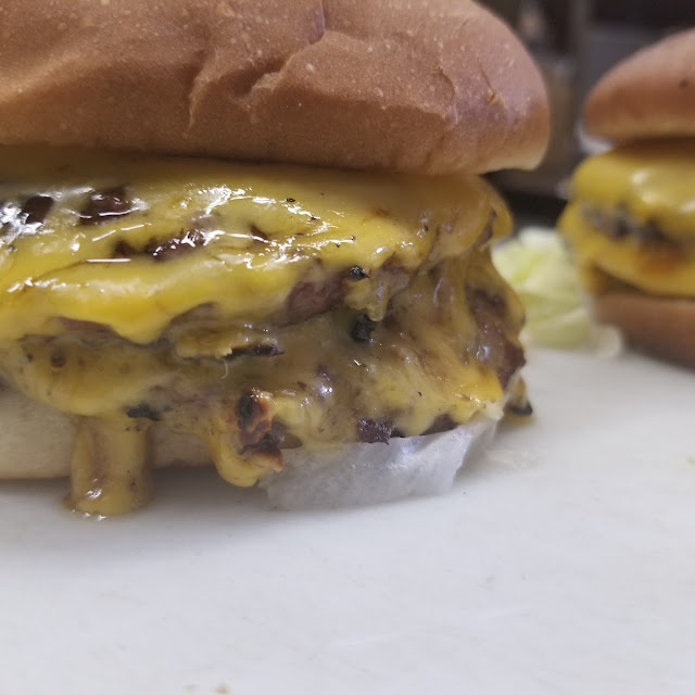 Double Cheeseburger