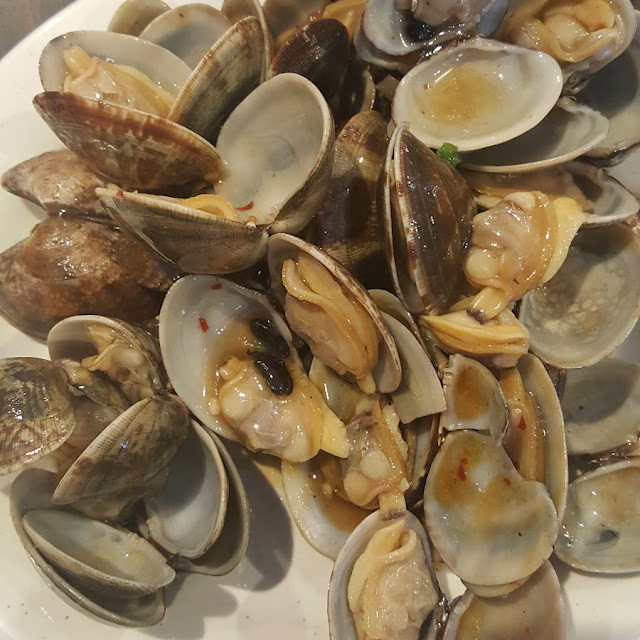 Steamed Clams