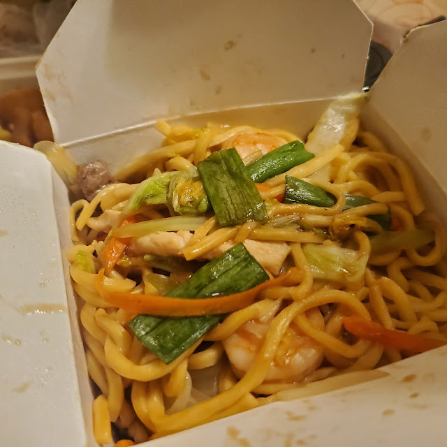 House Special Lo Mein