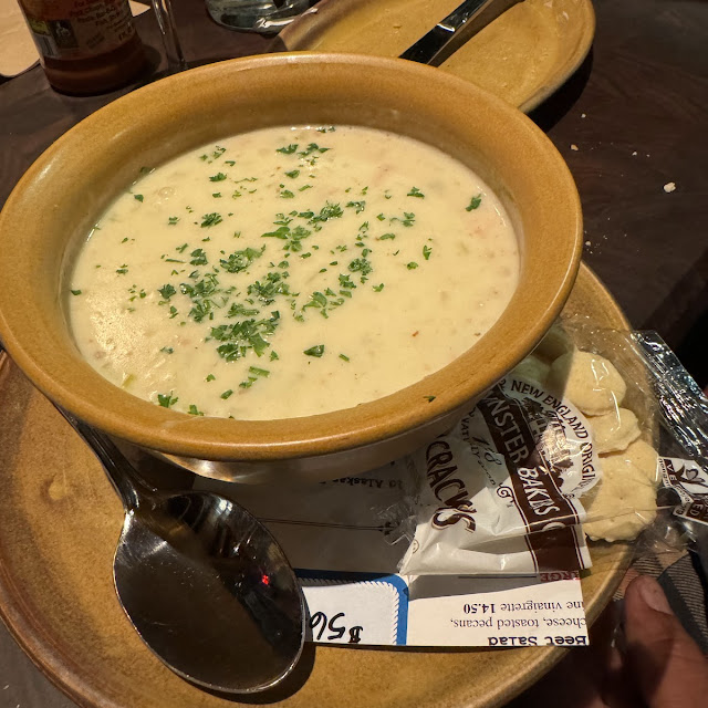 King's Spicy Seafood Chowder