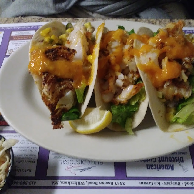 Fish Tacos w Mango Salsa