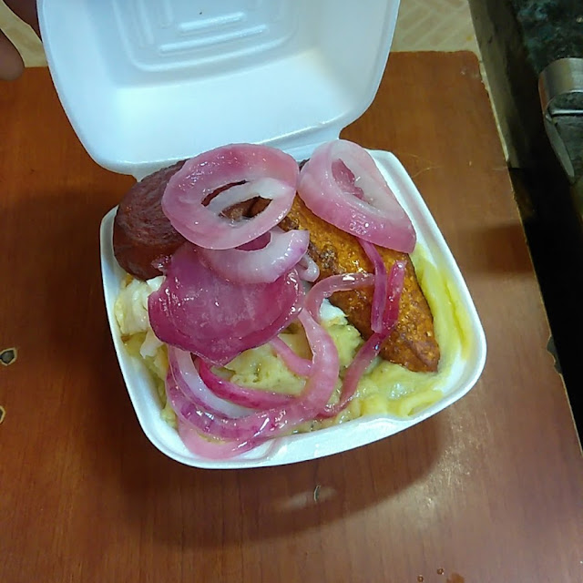 Mangú Con Salami Queso Y Huevo