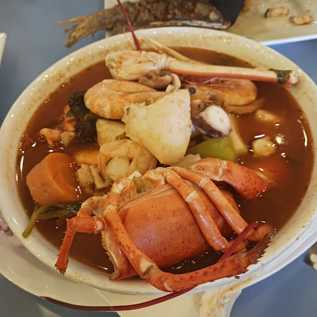 Caldo De Langosta