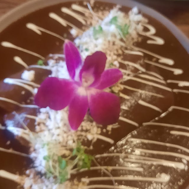 Mole Enchiladas