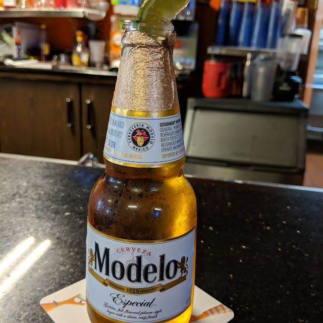 Modelo Especial