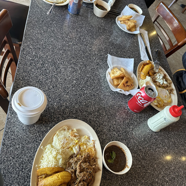 Desayuno Criollo