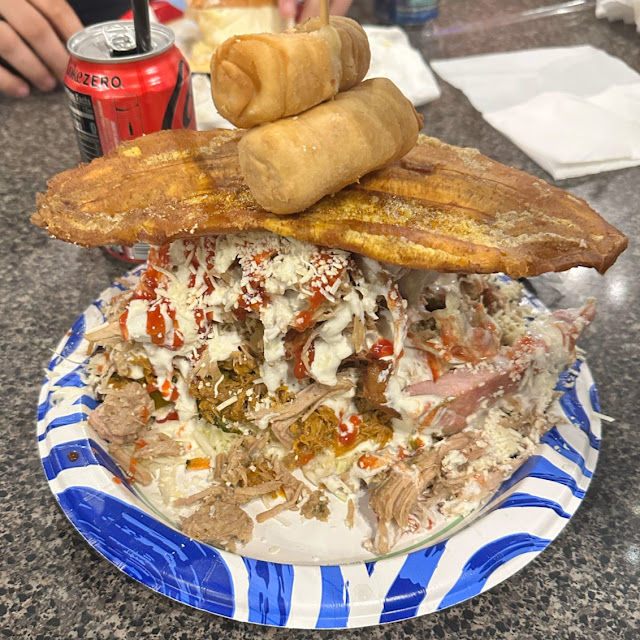 Patacon Triple