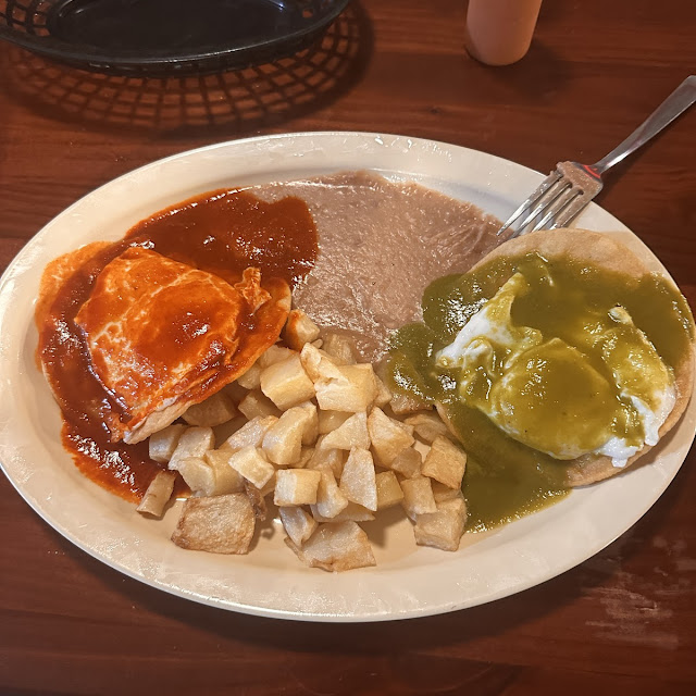 Huevos Divorciados