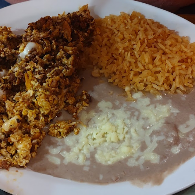 Huevos Con Chorizo