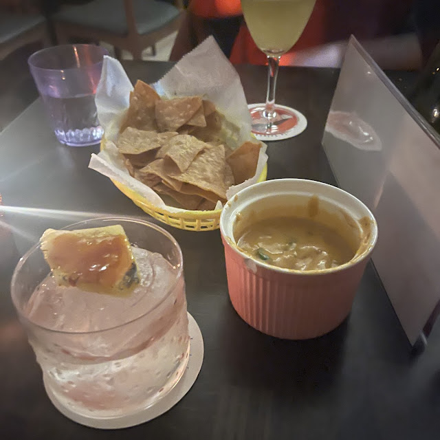 Chips & Queso
