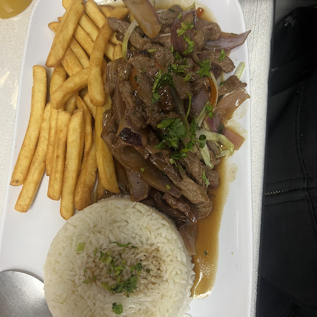 Lomo Saltado Pollo