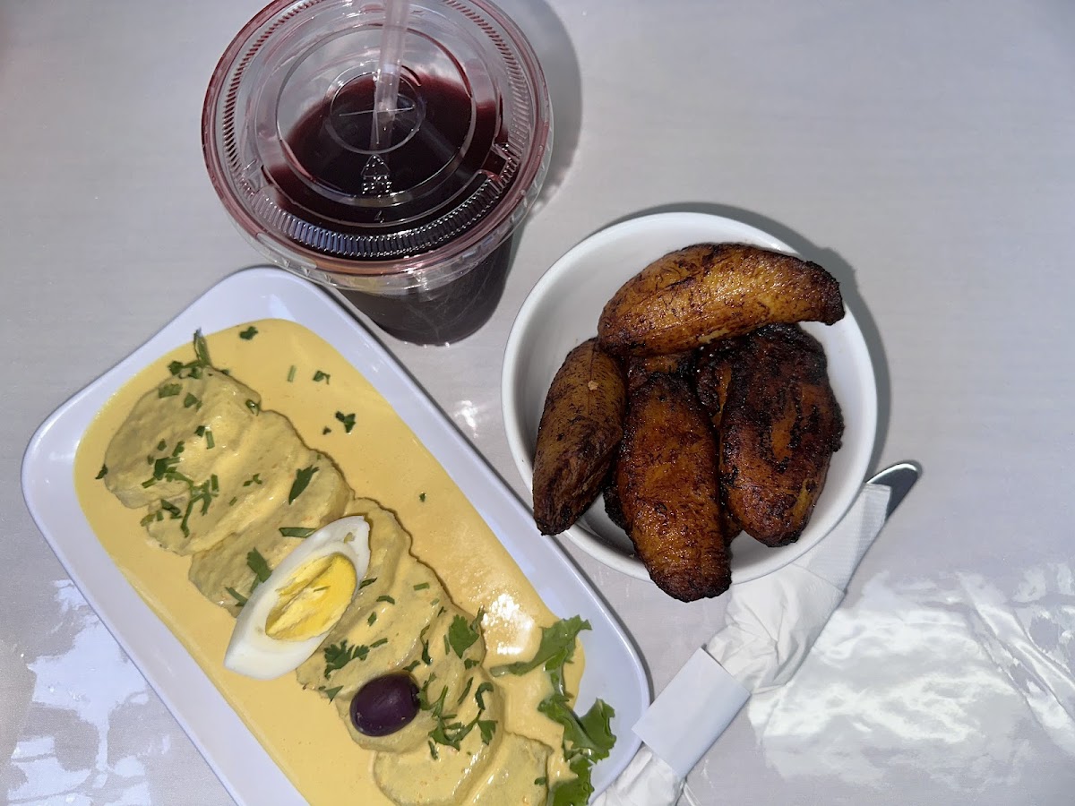 La Tia Peruvian Cuisine