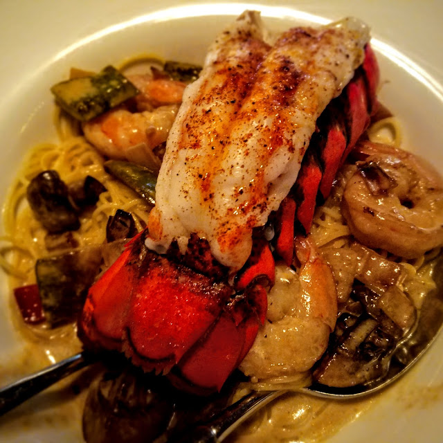 Lobster Shrimp Pescatori