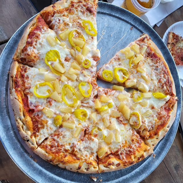 Hawaiian Pizza