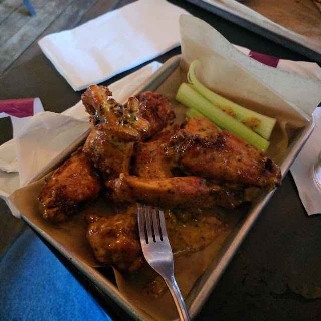 Lake Pointe Buffalo Wings