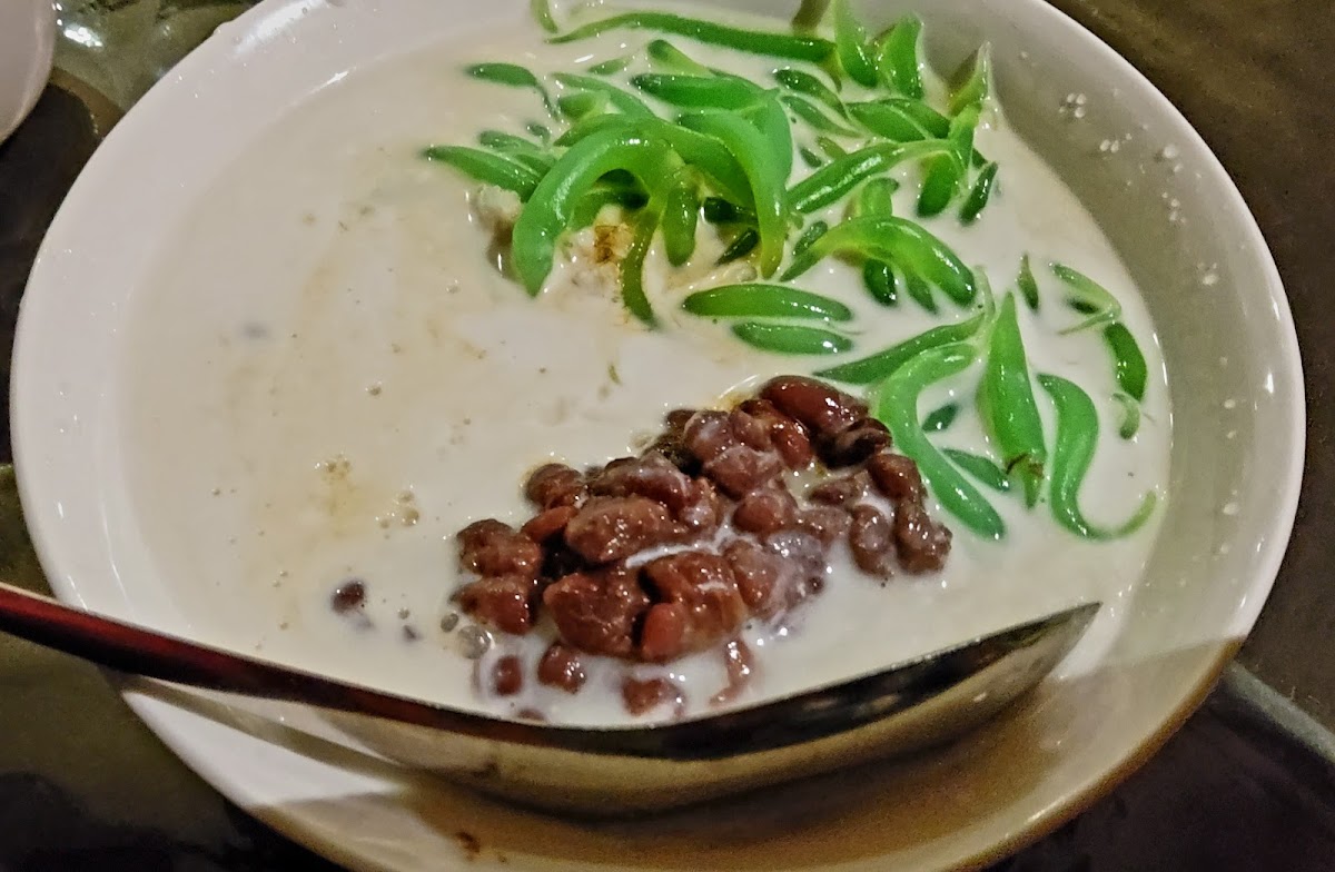 Laksa Village