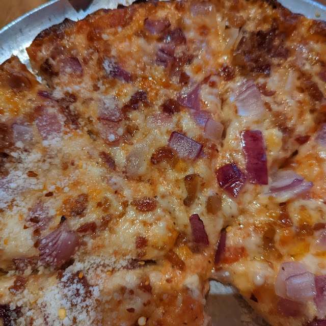 Bacon and Onion Bah Pizza
