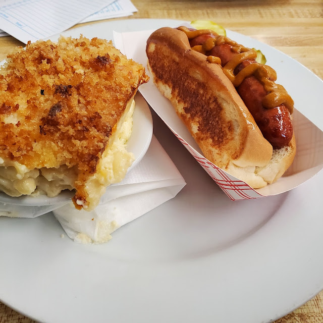 Mac and Cheese with Grilled Hotdog