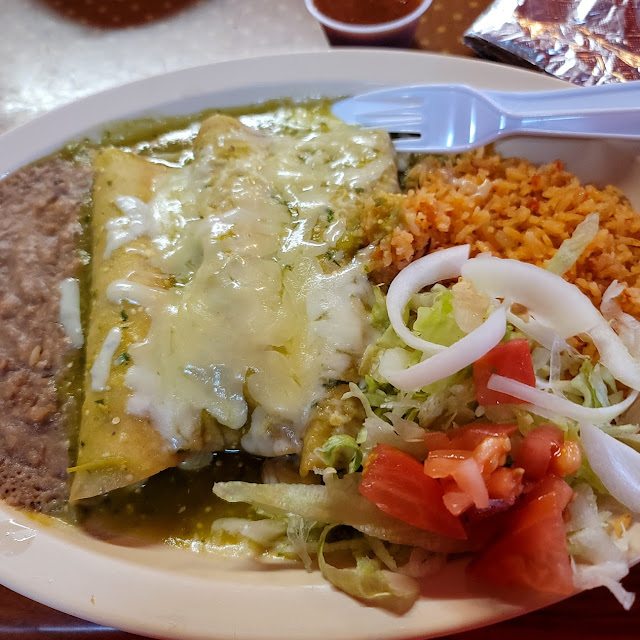 Chicken Enchiladas with Green Sauce