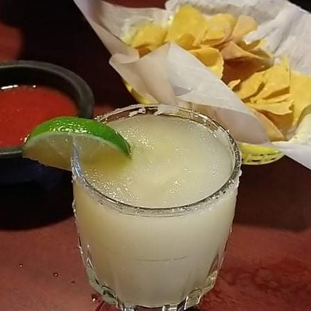 Margarita with Salsa and Chips