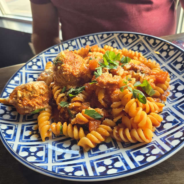 Roasted Cauliflower Anelloni Pasta
