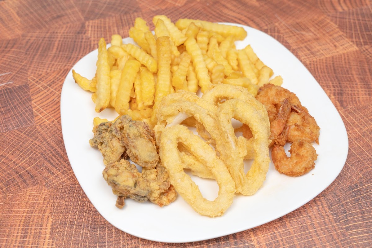 Lemon Pepper Fish and Chicken Albany