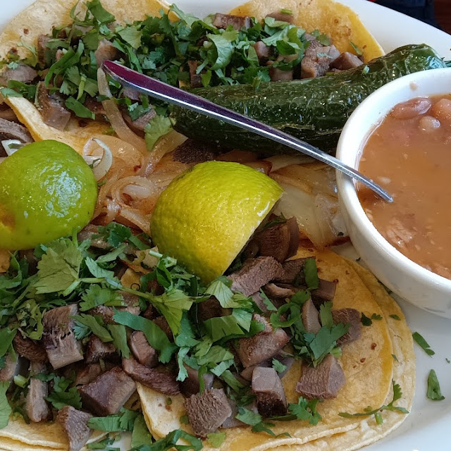 Taquitos De Lengua