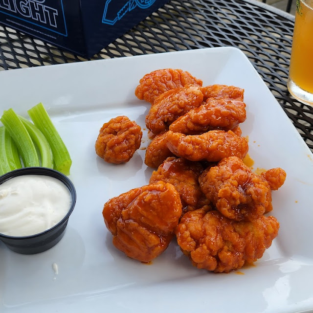Boneless Wings