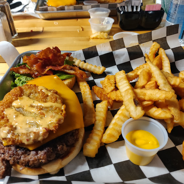 Valley Burger