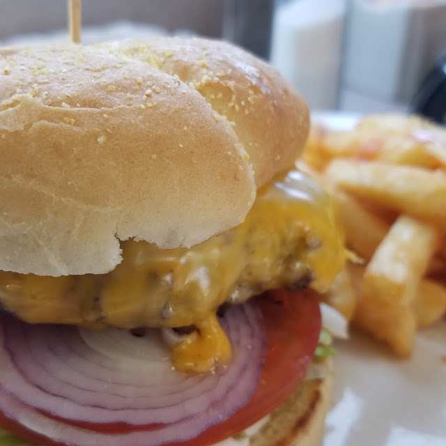 Cheeseburger