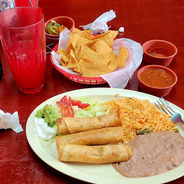 Chicken Flautas De Pollo