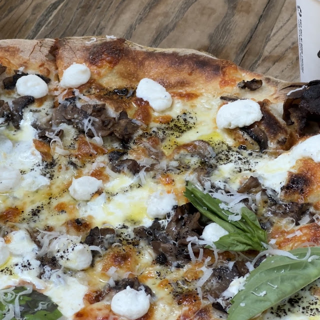 Tartufo Pizza