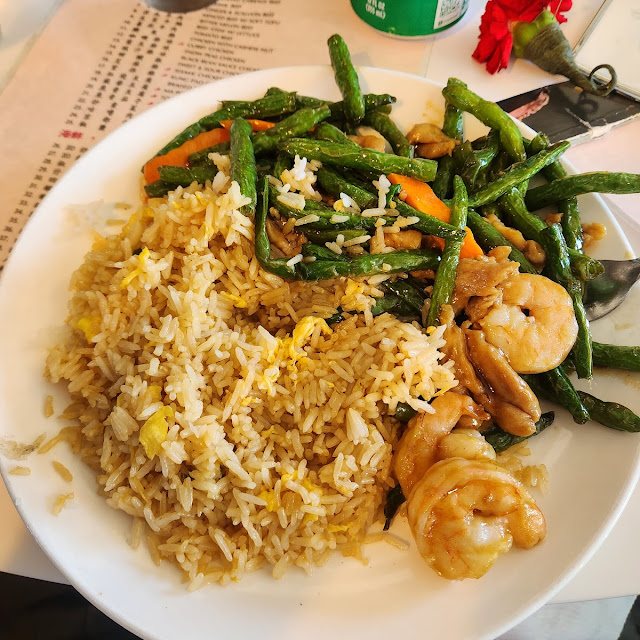 Chicken and Prawns with Green Beans and Meatless Fried Rice