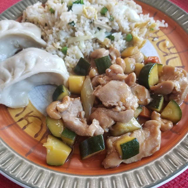 Cashew Nut Chicken Pot Sticker Vegetable Fried Rice