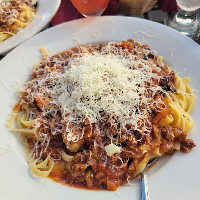 Spaghetti and Meatballs