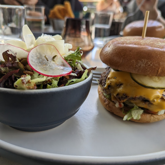 The Local Burger