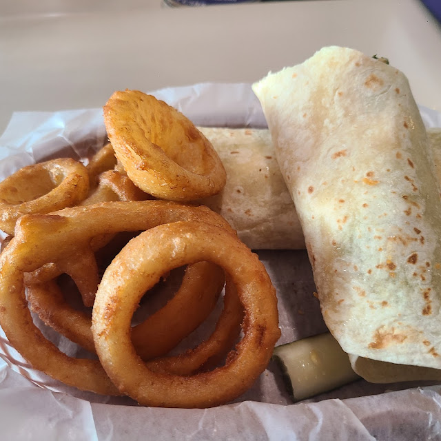 Chicken Wrap with Onion Rings