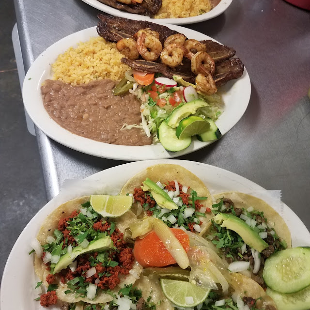 Carne Asada Con Camarones Grilled Steak with Shrimp