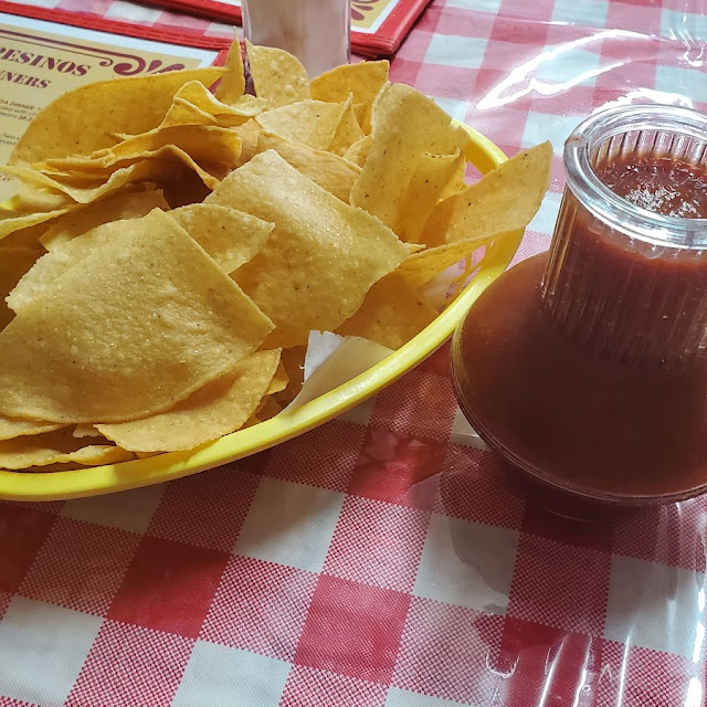 Sombrero Sopapillas